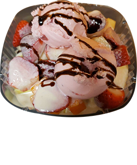 Biónico with fruit and ice cream